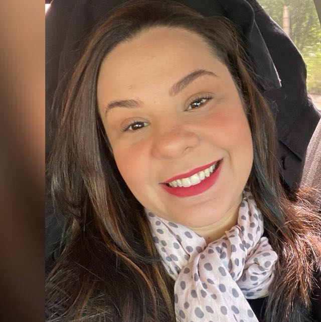 Dra. Mariane Pereira